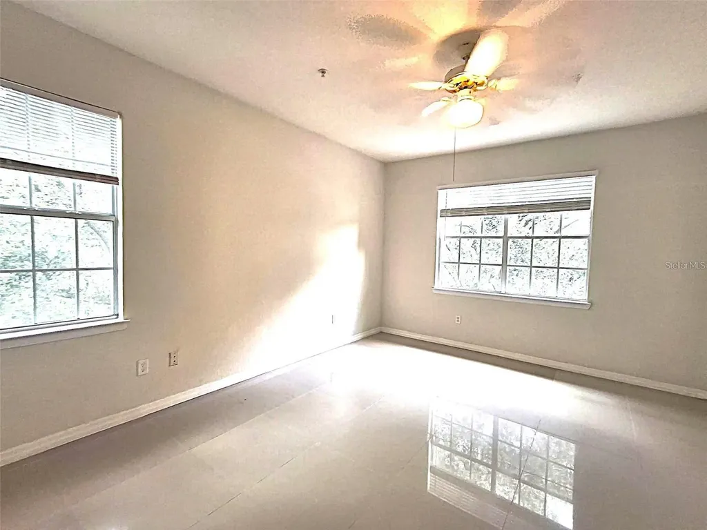 13304 Sanctuary Cove Tampa FL 33637