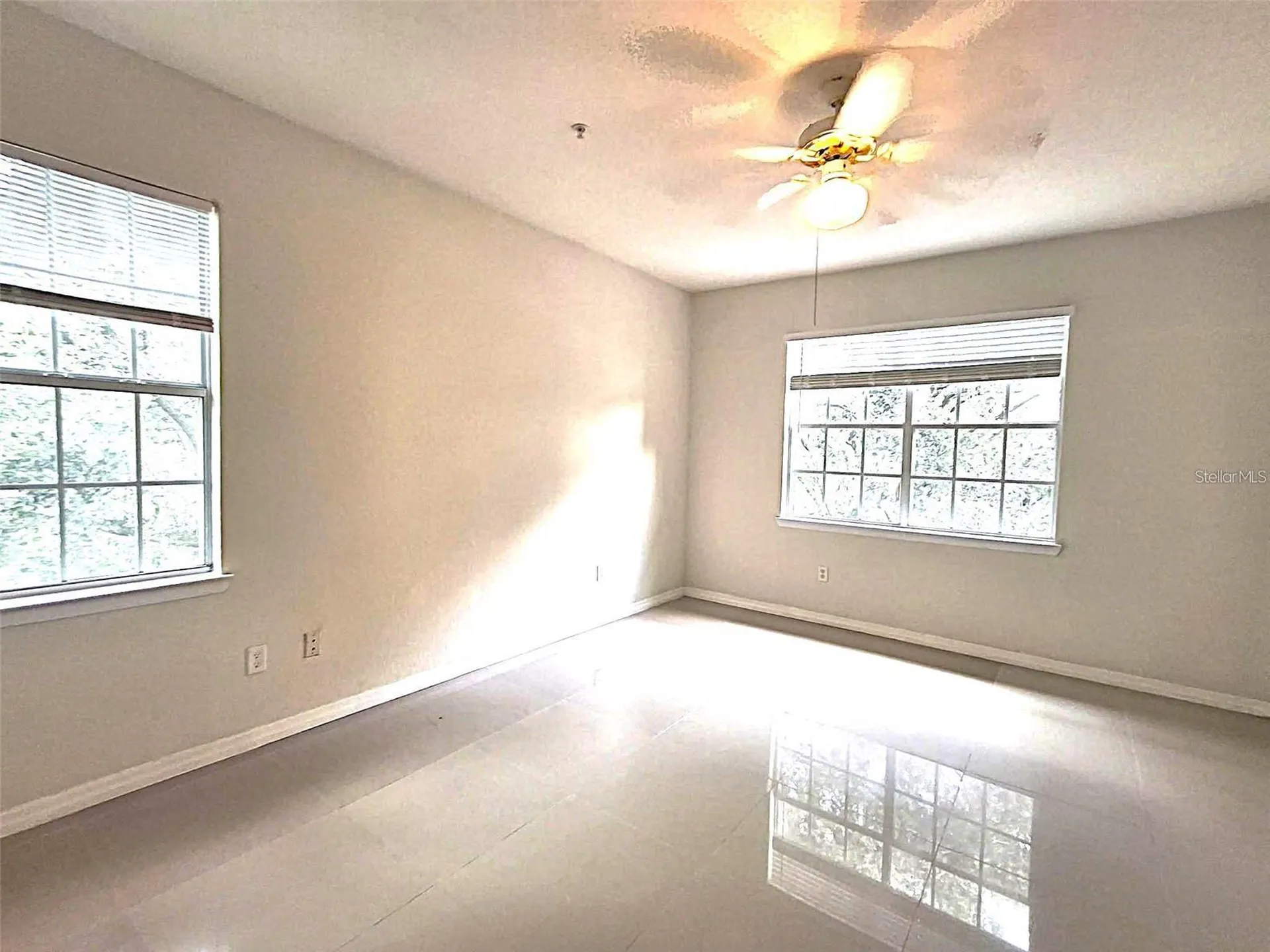 13304 Sanctuary Cove Tampa FL 33637
