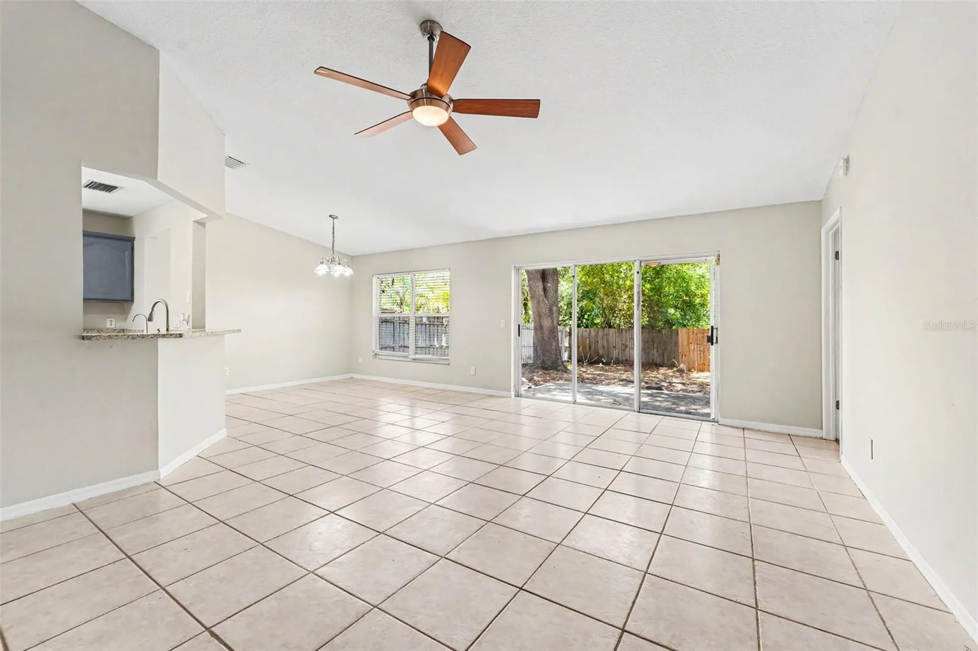 7603 Savannah Lane Tampa FL 33637