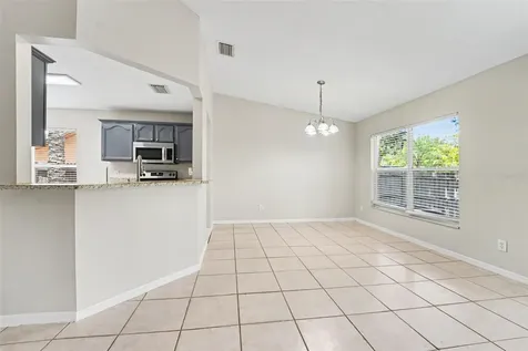 7603 Savannah Lane Tampa FL 33637