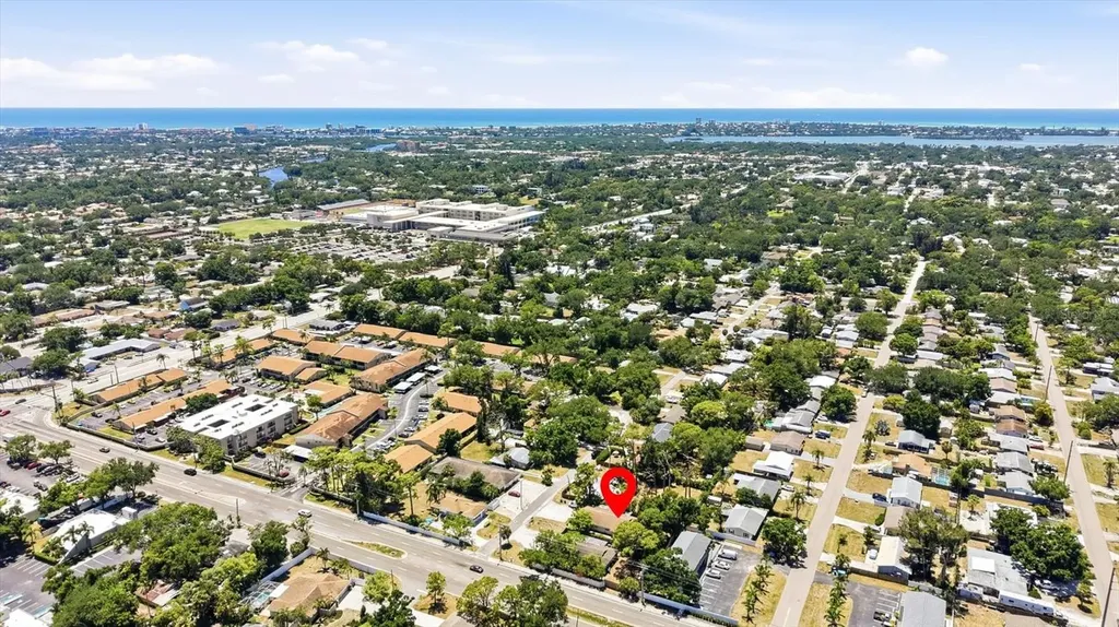2777 Dueby Street Sarasota FL 34231