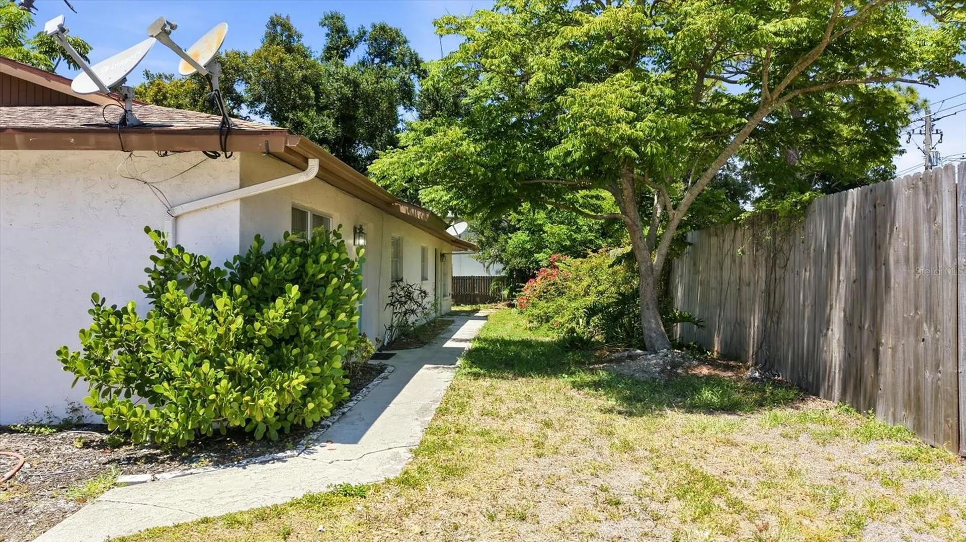 2777 Dueby Street Sarasota FL 34231