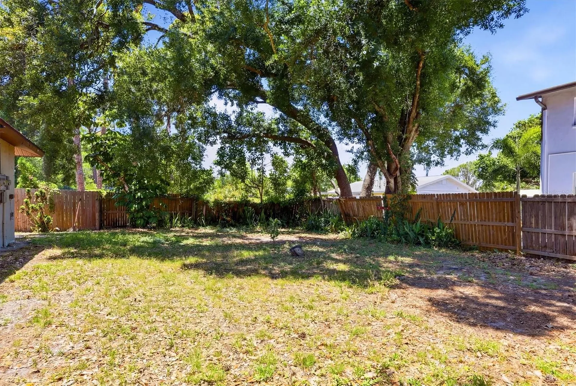 2777 Dueby Street Sarasota FL 34231