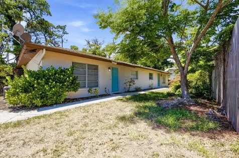 2777 Dueby Street Sarasota FL 34231