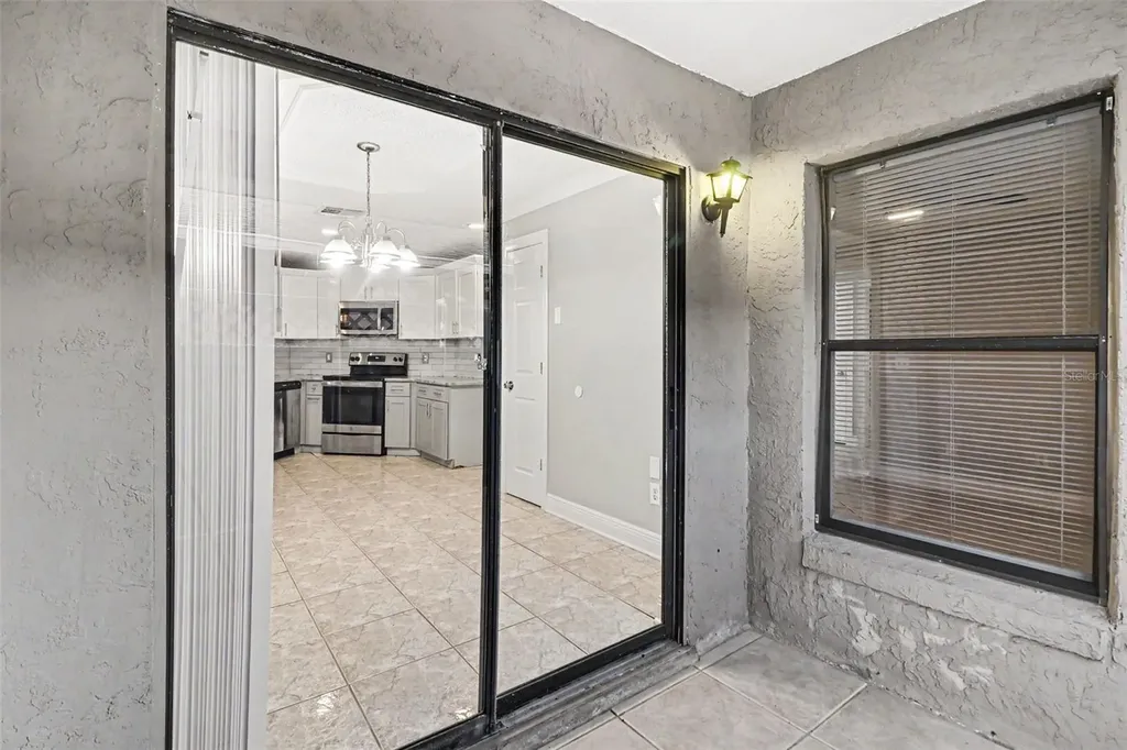 134 Coralwood Circle Kissimmee FL 34743