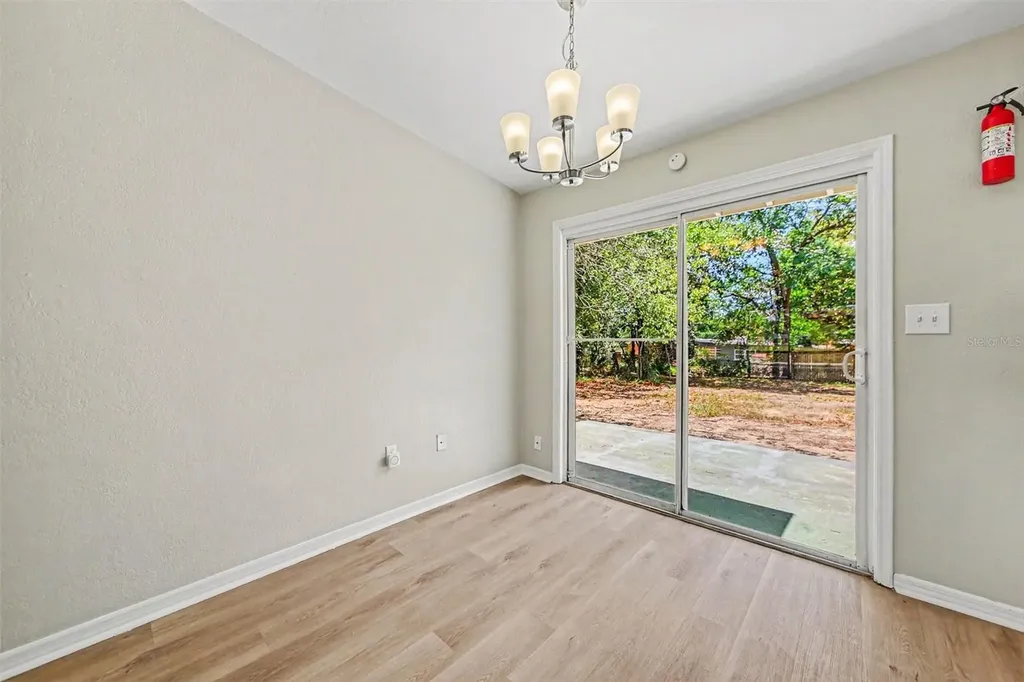 5909 Wolf Road Orlando FL 32808