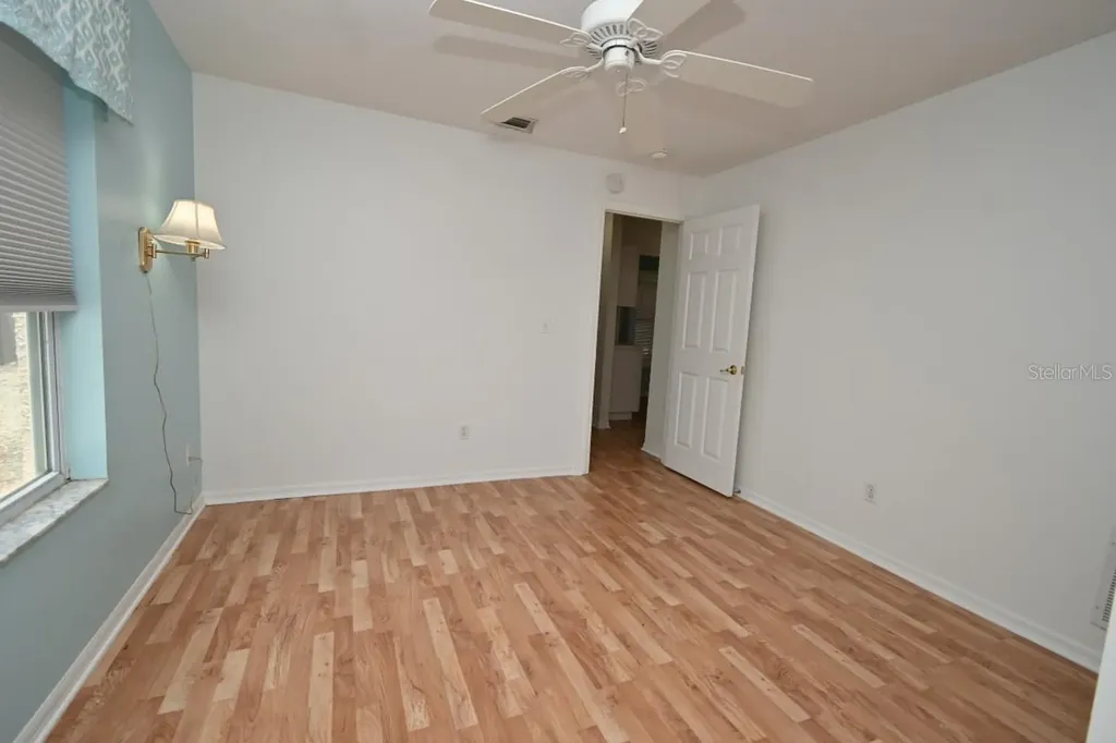 12125 Knotty Pine Loop San Antonio FL 33576