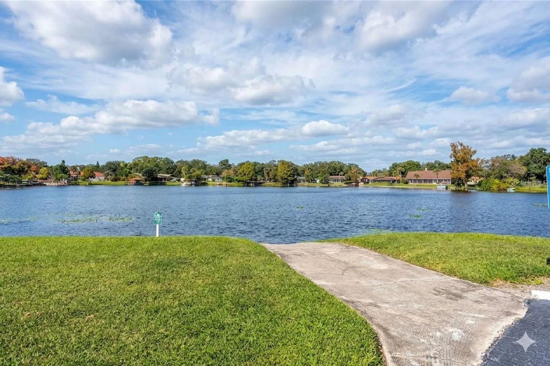 912 Lake Destiny Road Altamonte Springs FL 32714