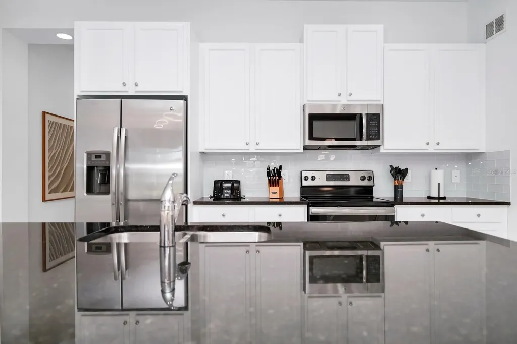 302 Captiva Drive Davenport FL 33896