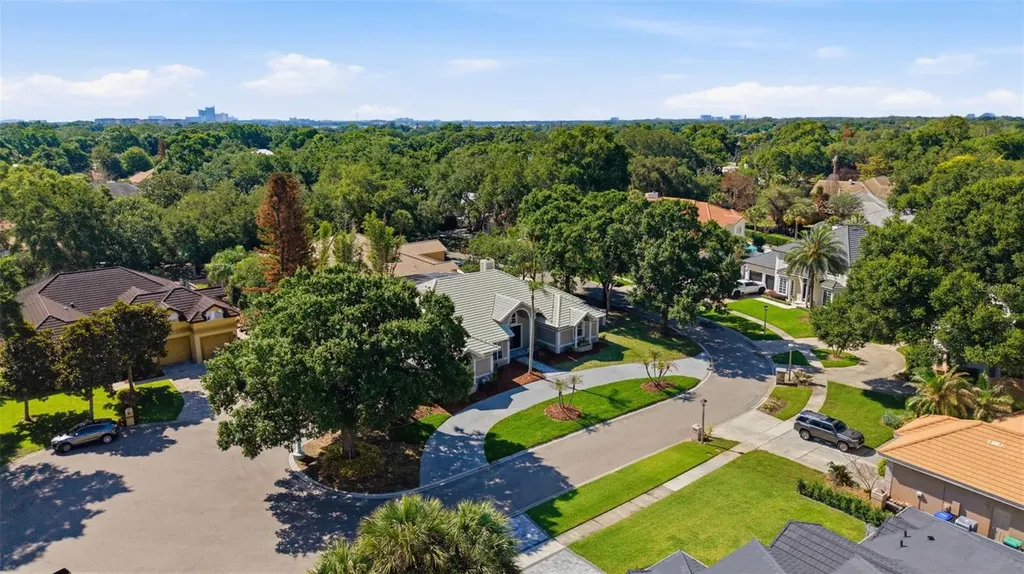 8935 Jonathan Manor Drive Orlando FL 32819