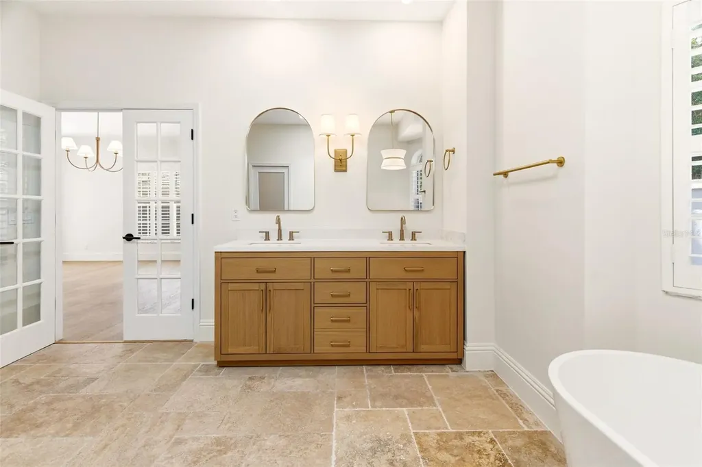 8935 Jonathan Manor Drive Orlando FL 32819