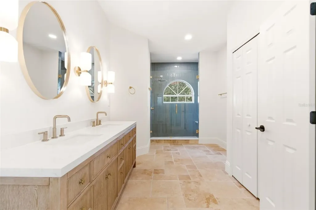 8935 Jonathan Manor Drive Orlando FL 32819