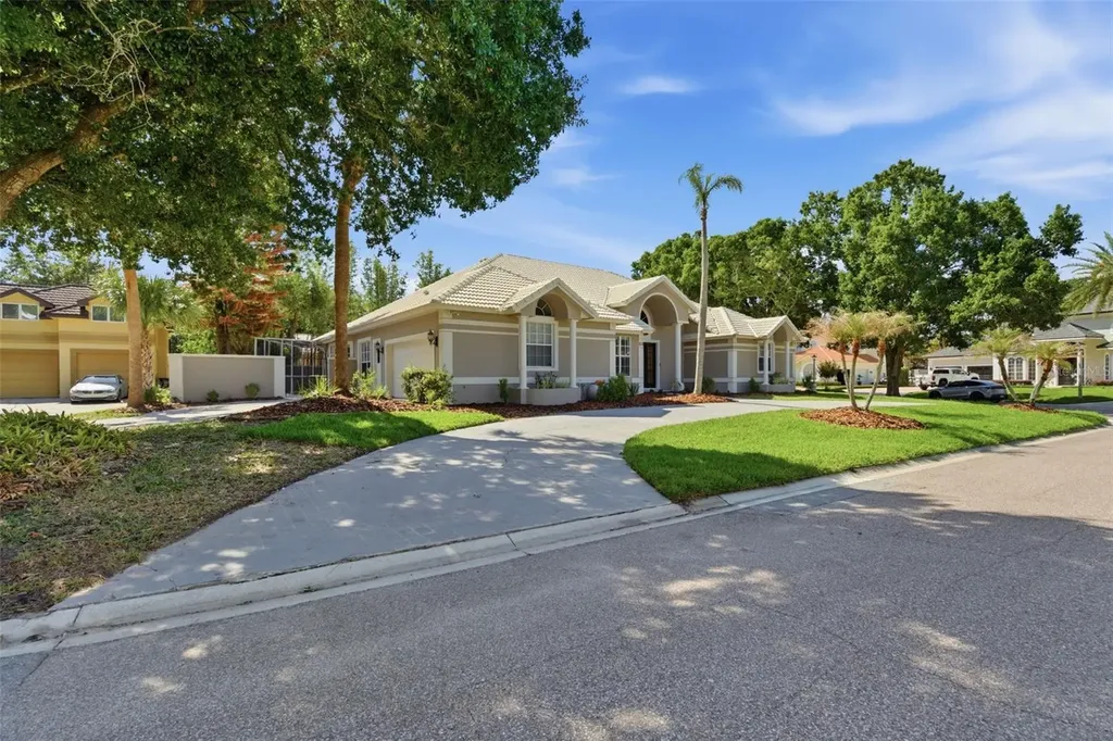 8935 Jonathan Manor Drive Orlando FL 32819