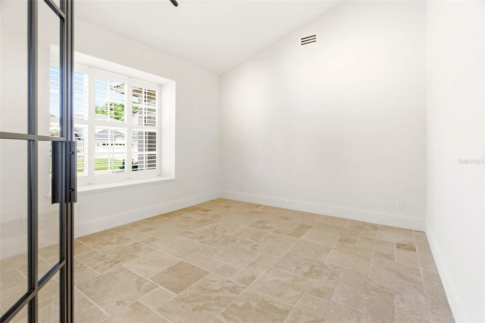 8935 Jonathan Manor Drive Orlando FL 32819