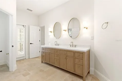 8935 Jonathan Manor Drive Orlando FL 32819
