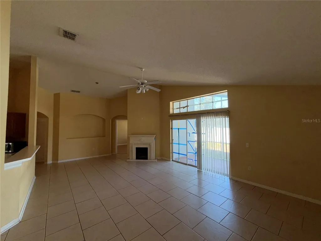 612 Prince Charles Drive Davenport FL 33837
