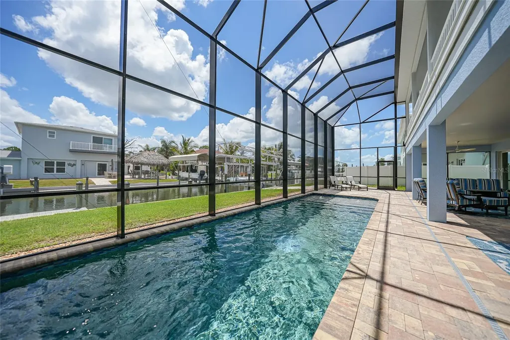 9240 Pine Cove Drive Englewood FL 34224