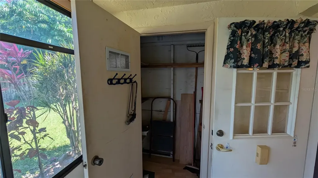 328 Pine Ridge Circle Greenacres FL 33463