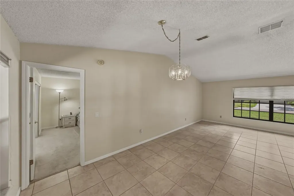 1737 Shady Leaf Drive Valrico FL 33596