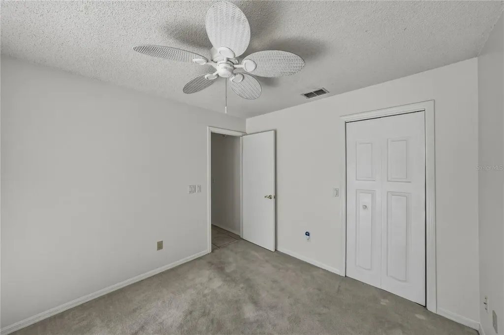 1737 Shady Leaf Drive Valrico FL 33596