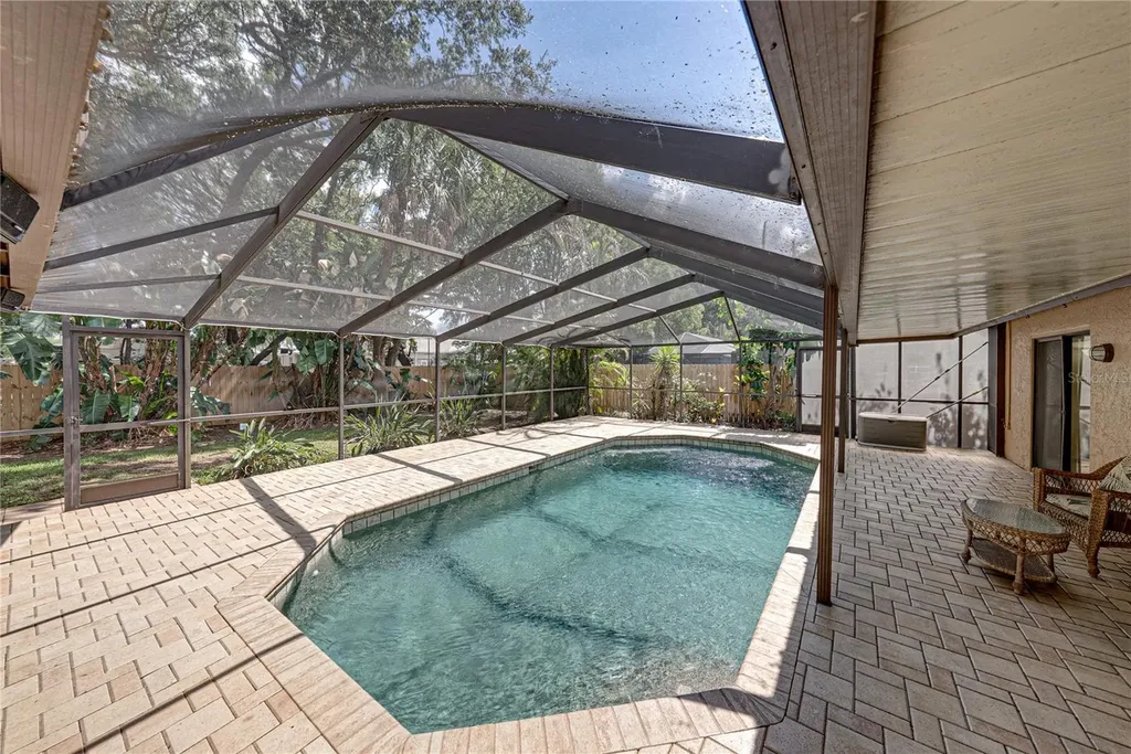 1737 Shady Leaf Drive Valrico FL 33596