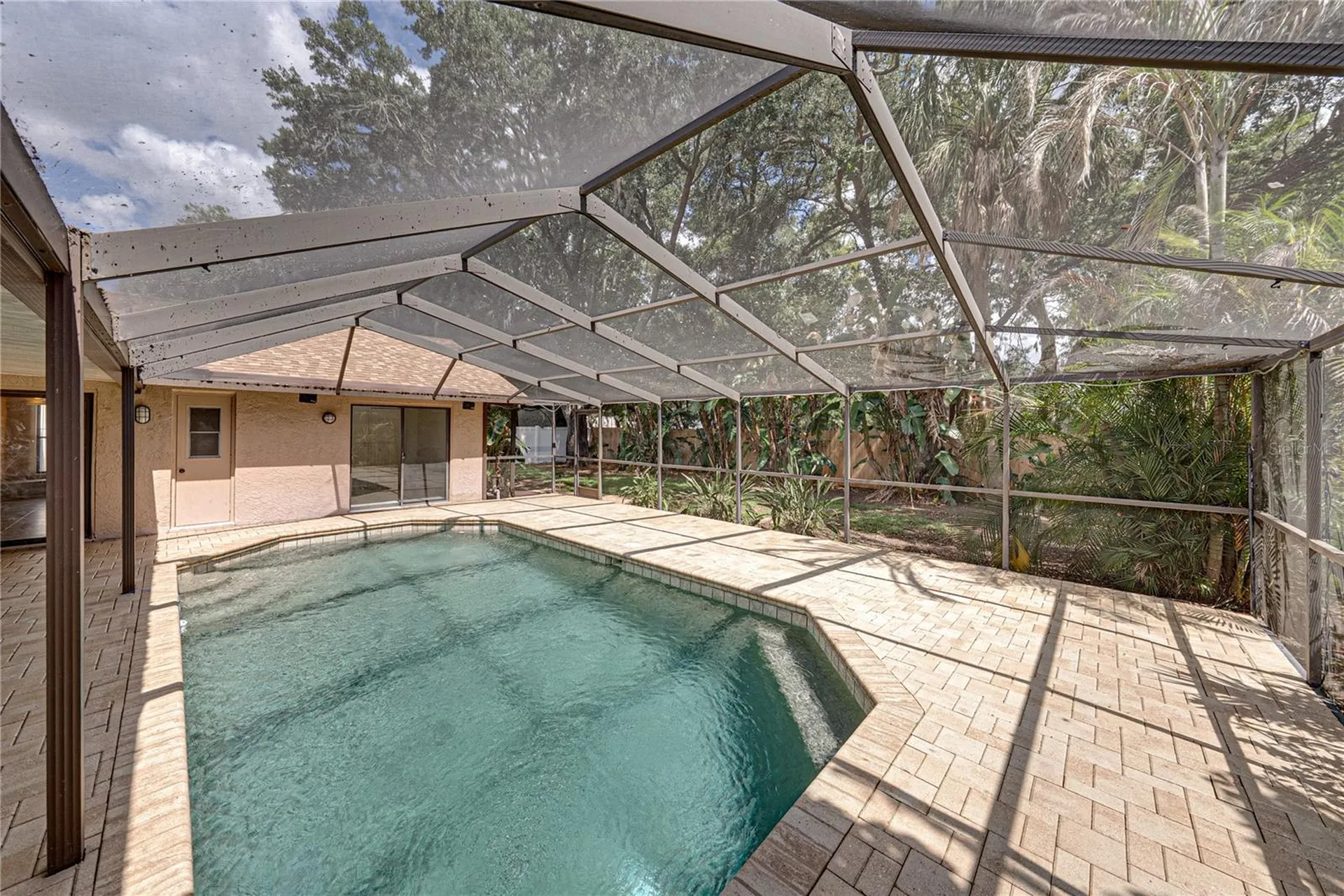 1737 Shady Leaf Drive Valrico FL 33596