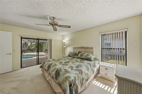 1737 Shady Leaf Drive Valrico FL 33596