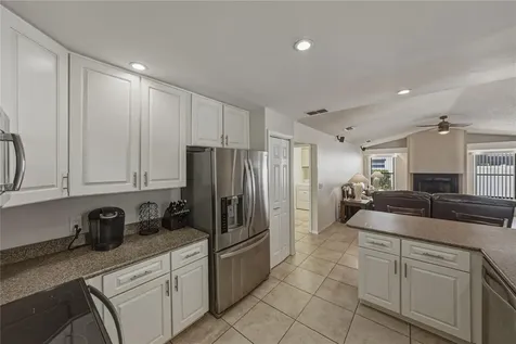 1737 Shady Leaf Drive Valrico FL 33596
