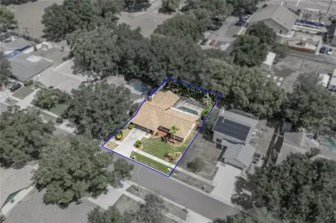1737 Shady Leaf Drive Valrico FL 33596