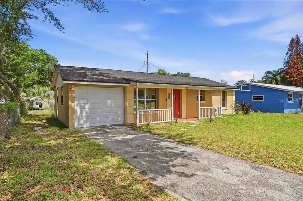 1515 Tradewinds Avenue Lakeland FL 33801