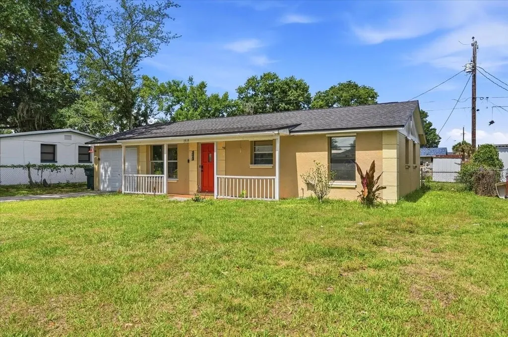 1515 Tradewinds Avenue Lakeland FL 33801