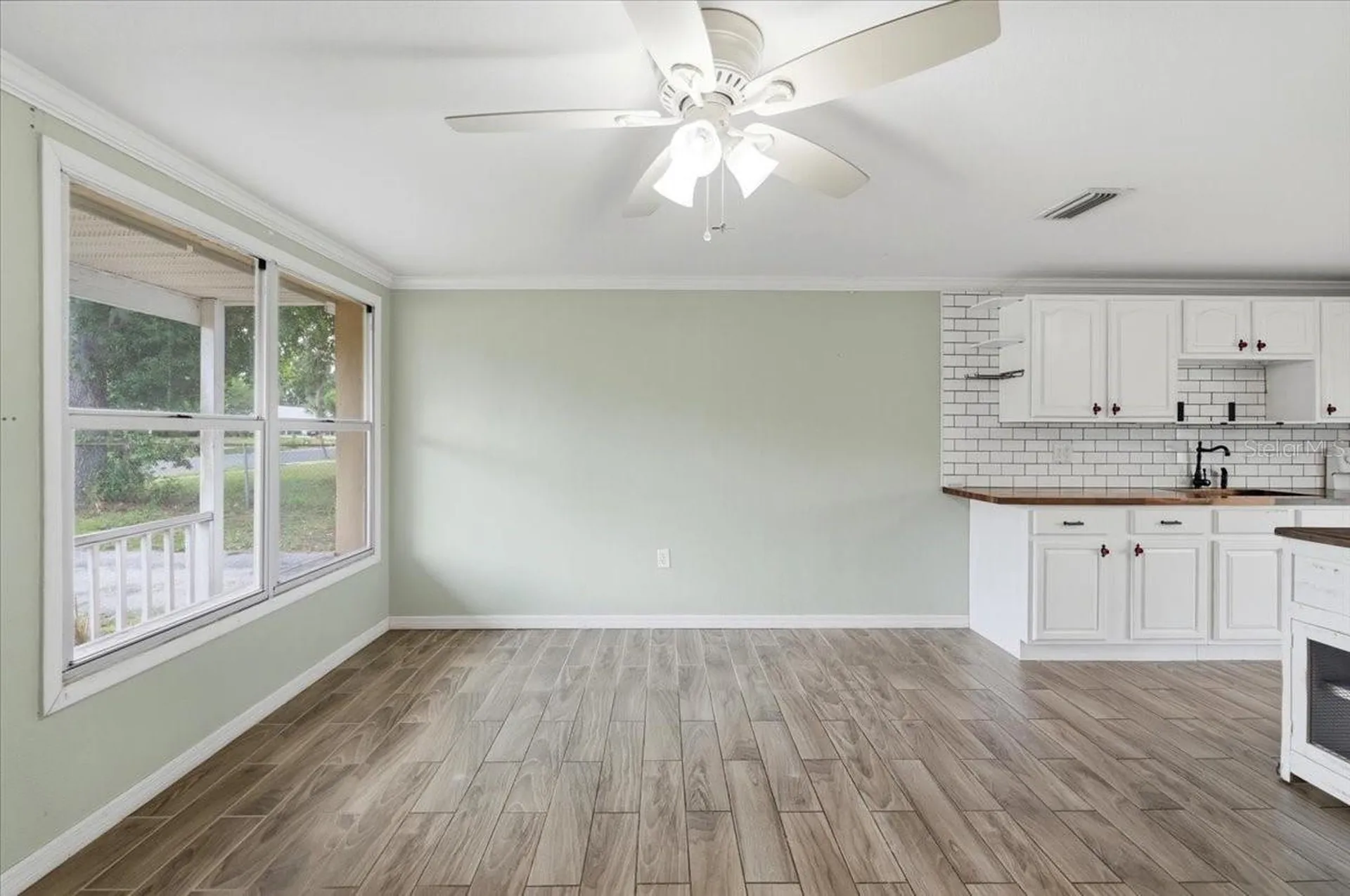 1515 Tradewinds Avenue Lakeland FL 33801