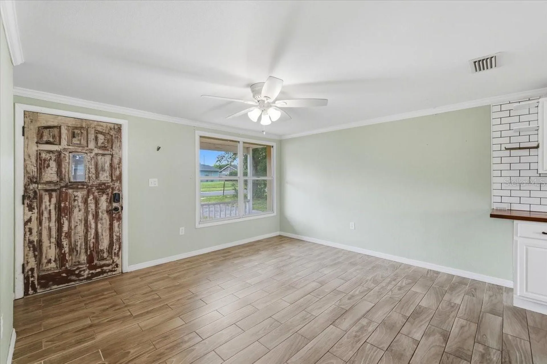 1515 Tradewinds Avenue Lakeland FL 33801