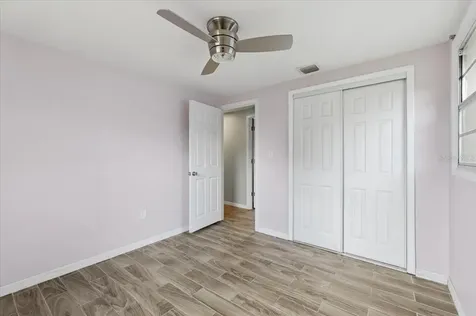 1515 Tradewinds Avenue Lakeland FL 33801