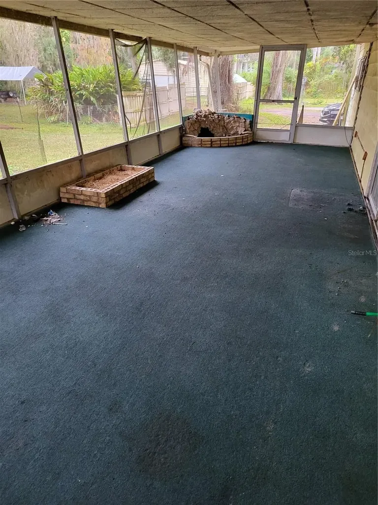 2399 NW 34th Place Lake Panasoffkee FL 33538