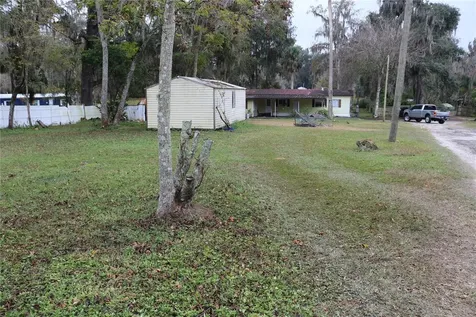 2399 NW 34th Place Lake Panasoffkee FL 33538