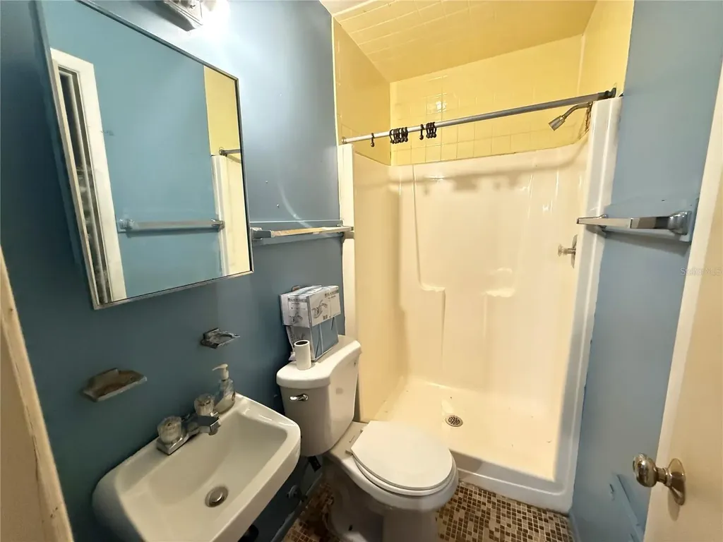 1631 W Bay Drive Largo FL 33770