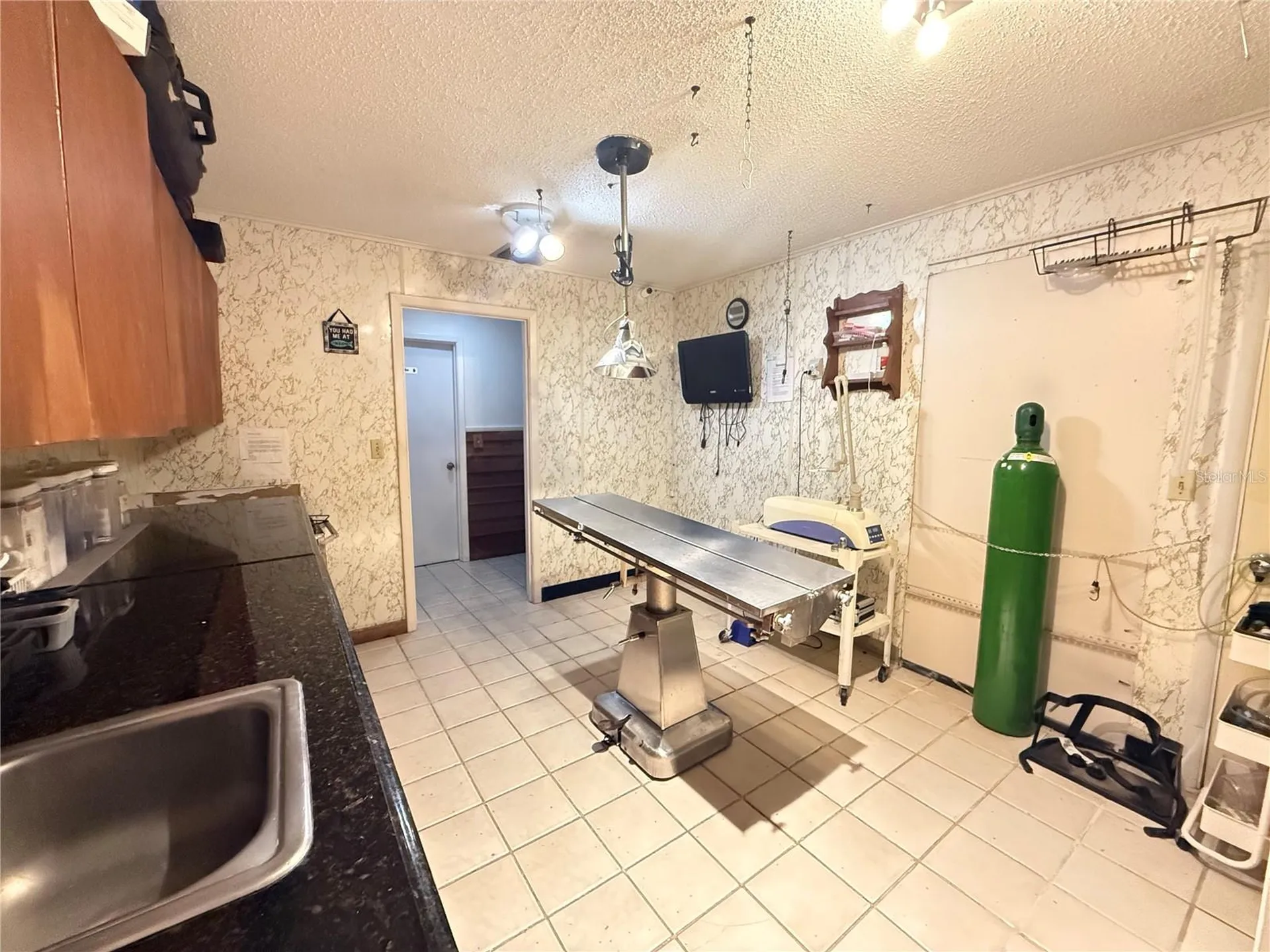 1631 W Bay Drive Largo FL 33770