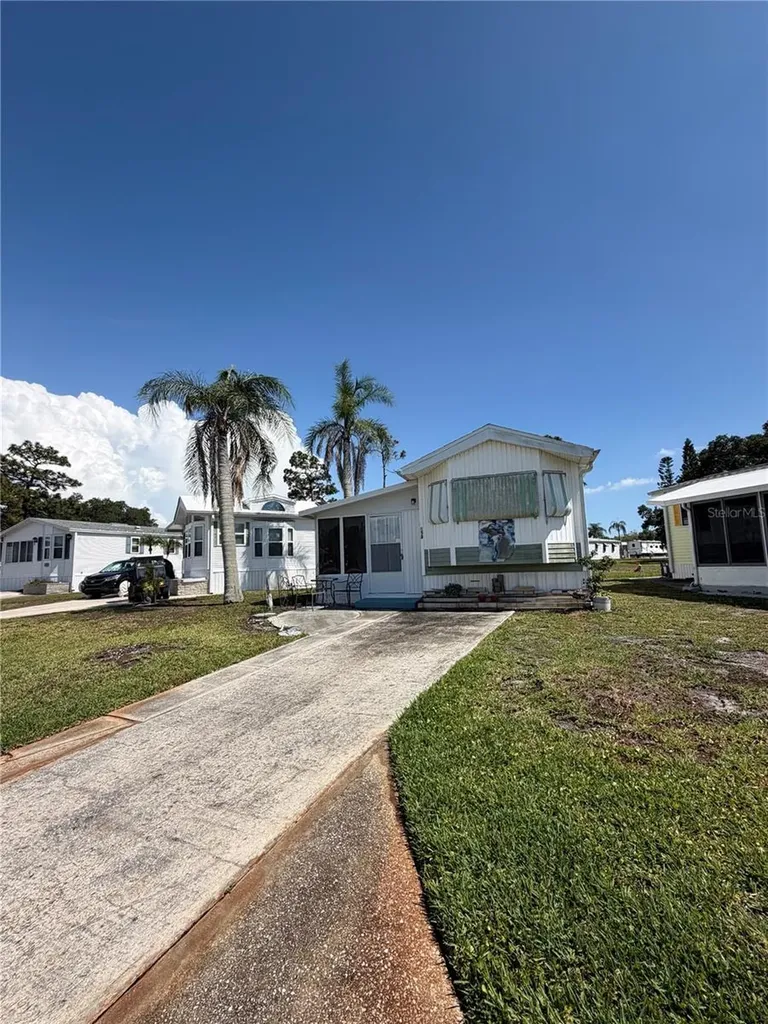 158 Brookshire Drive Nokomis FL 34275
