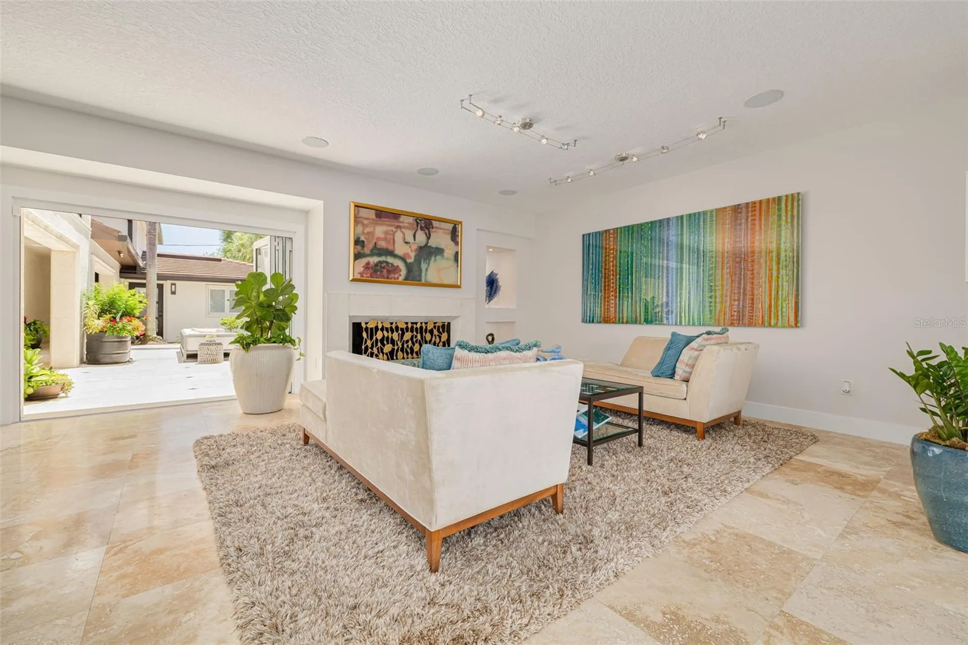 725 Brightwaters Boulevard NE St Petersburg FL 33704