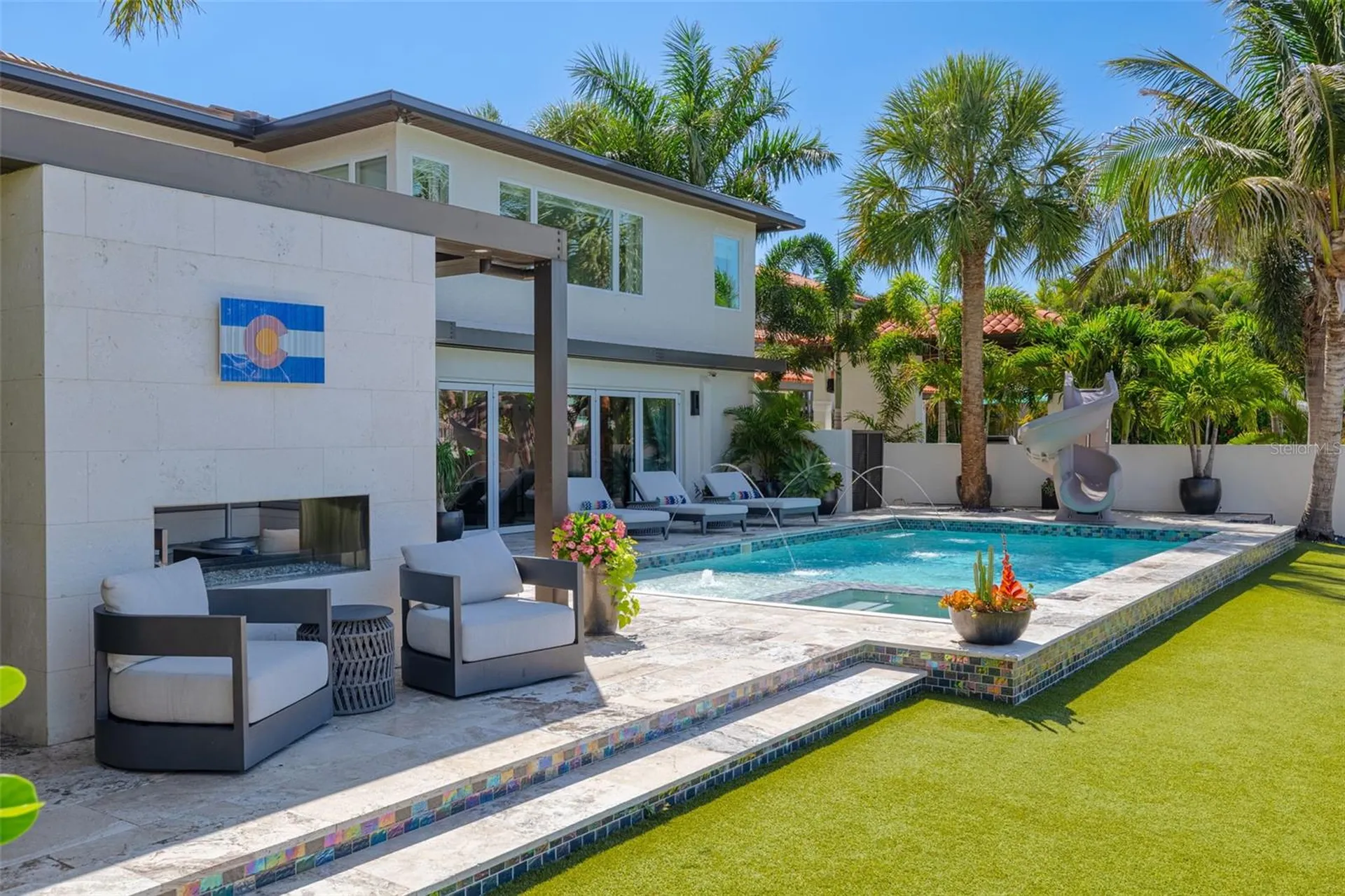 725 Brightwaters Boulevard NE St Petersburg FL 33704