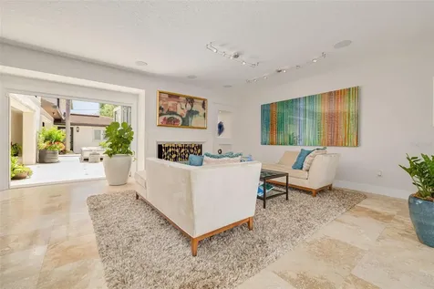 725 Brightwaters Boulevard NE St Petersburg FL 33704