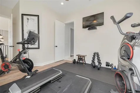 725 Brightwaters Boulevard NE St Petersburg FL 33704