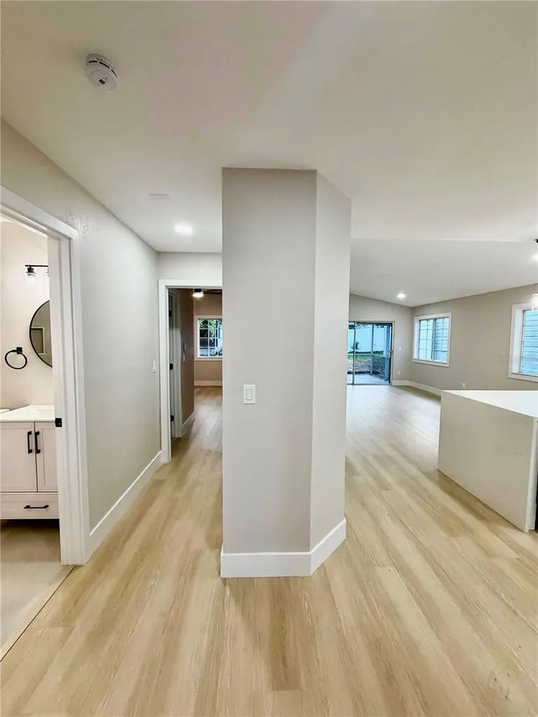 554 Portland Circle Apopka FL 32703