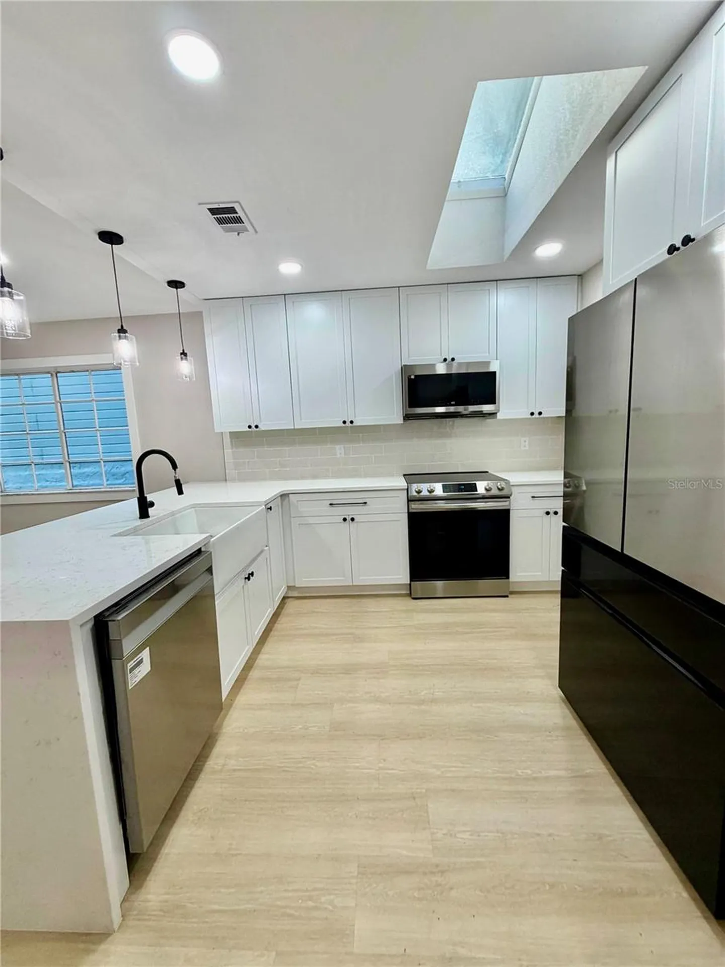 554 Portland Circle Apopka FL 32703