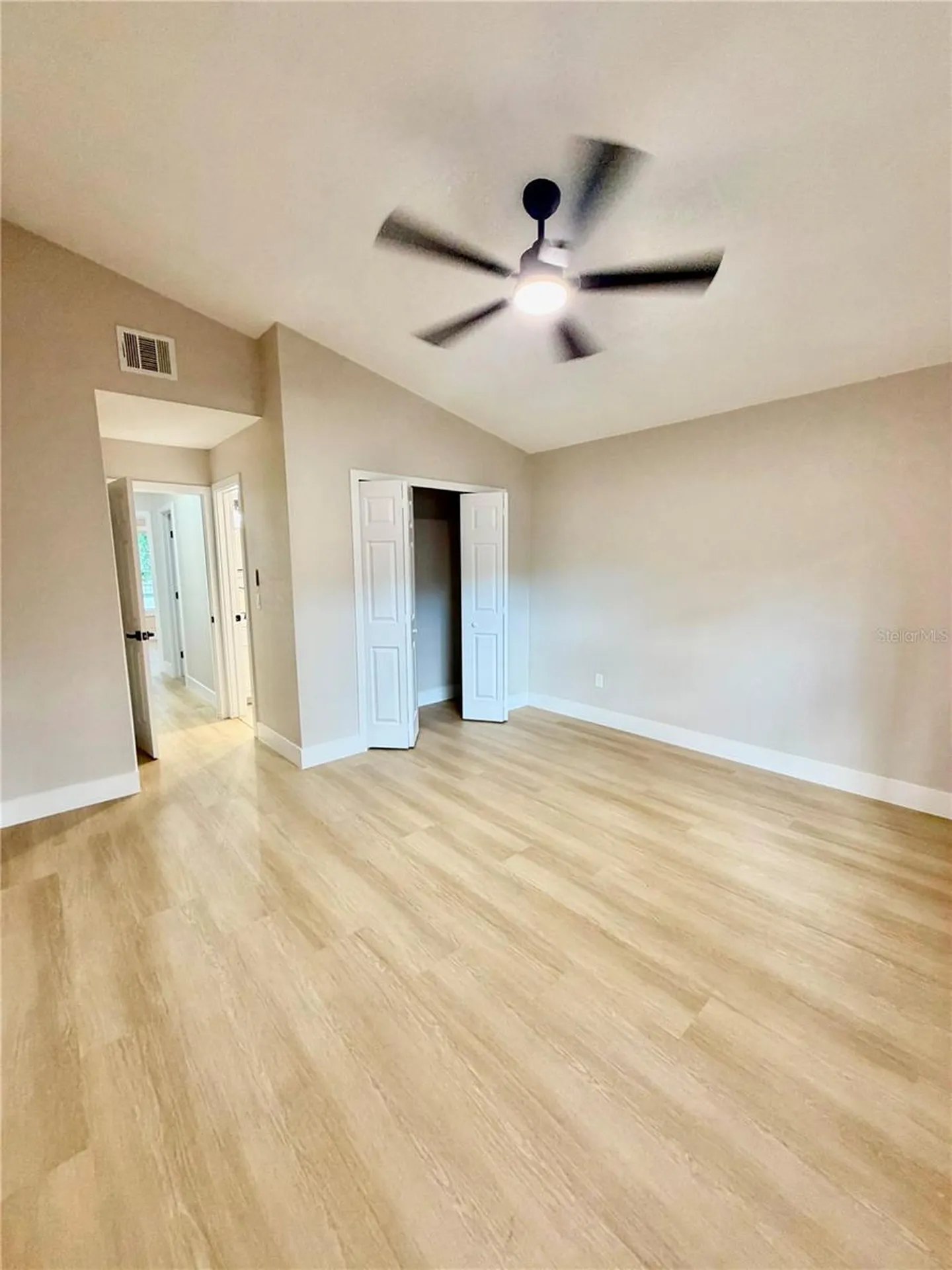 554 Portland Circle Apopka FL 32703