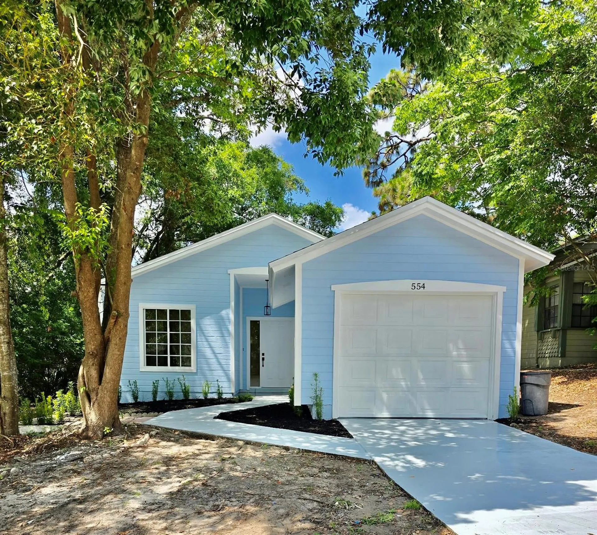 554 Portland Circle Apopka FL 32703
