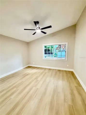 554 Portland Circle Apopka FL 32703