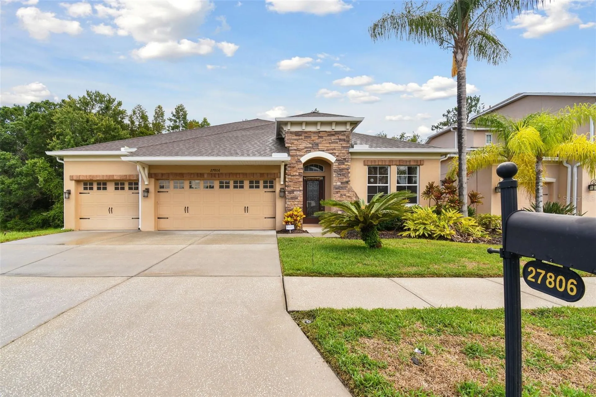 27806 Autumn Breeze Circle Wesley Chapel FL 33544