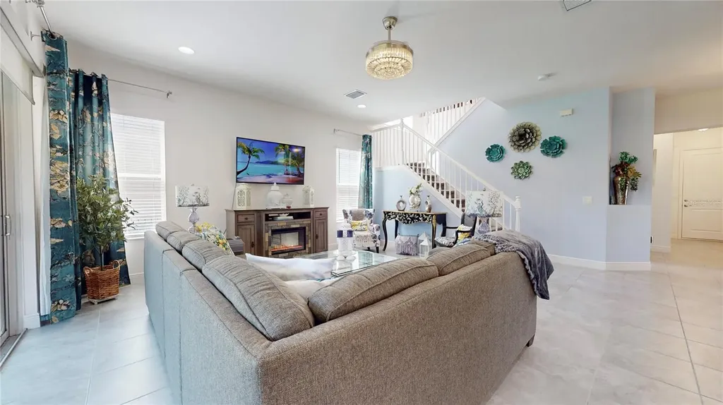 30843 Lindentree Drive Wesley Chapel FL 33543